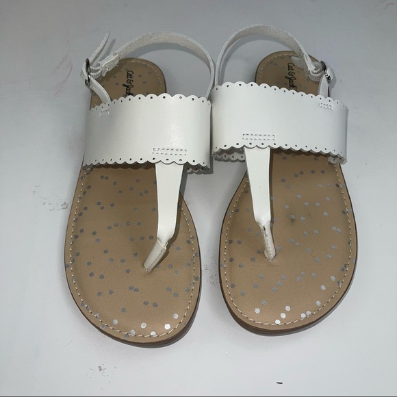 Cat & Jack White Ankle Strap Toe Thing Sandals Scalloped Edge - Picture 5 of 11